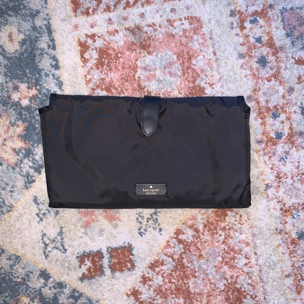 Kate Spade Black Nylon Baby Changing Pad Mesh Interior Pockets Easy Clean Travel